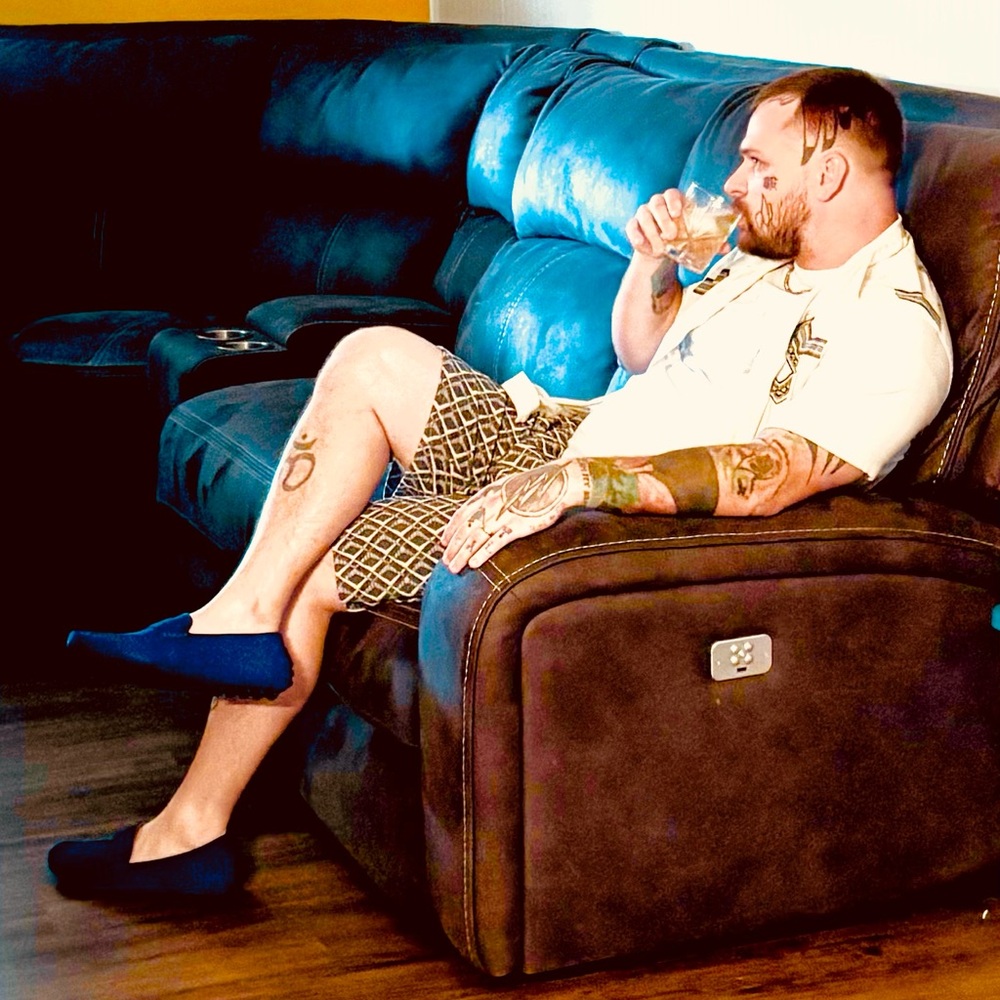 Meet your Posher, Derek